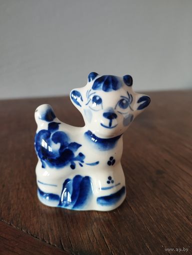 Статуэтка фарфоровая Козлёнок Кузя, Гжель