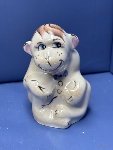 Статуэтка фарфоровая обезьяна СССР