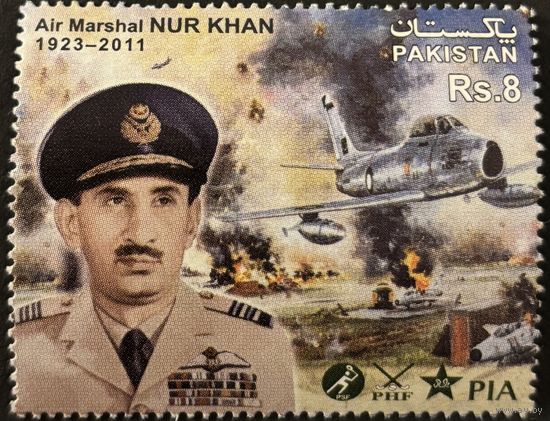 Пакистан 2011 Милитария Маршал авиации Нур Хан . Самолеты. одиночка