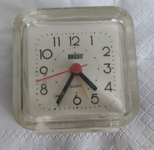 Часы BROUN
