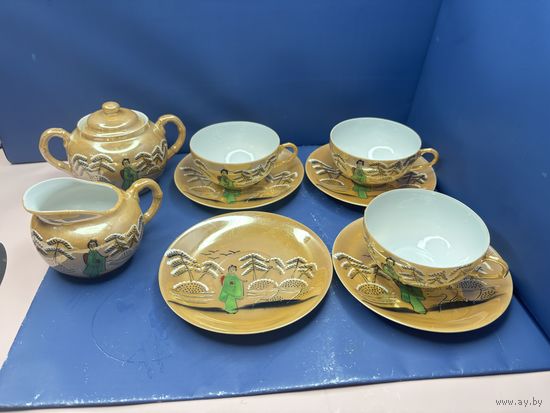 Сервиз Япония