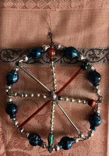 Ёлочная игрушка снежинка