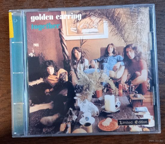 Golden Carring - Together