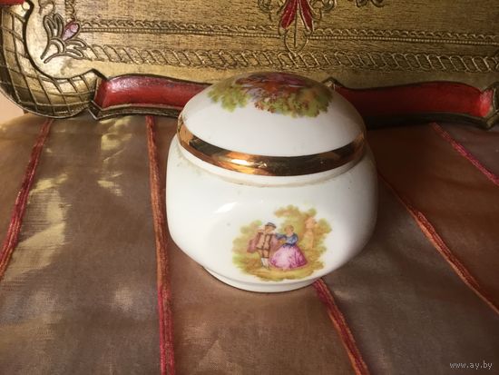 Шкатулка стиль Фрагонар фарфор Испания