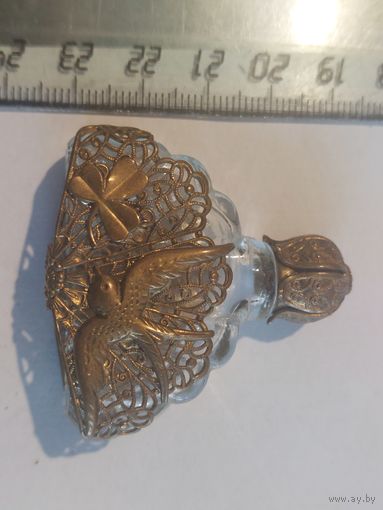 Бутылочка парфюм Франция