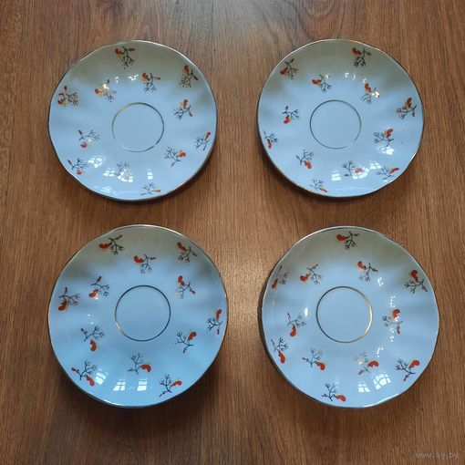 Блюдца ЛФЗ из серии " Коралловый горошек"
