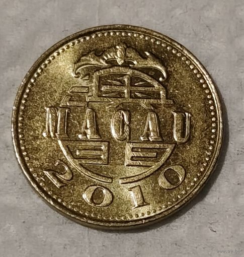 Макао 10 аво, 2010 (14-8-7)