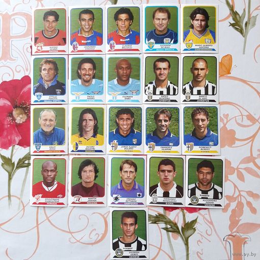 Футбольные наклейки Panini (21 шт.).