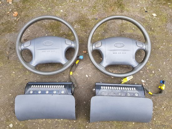 Подушка безопасности водителя Kia Clarus