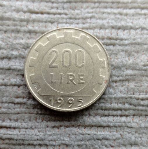 Werty71 Италия 200 лир 1995