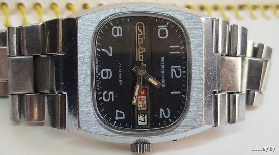 Часы "Слава-Танк" автоподзавод,приличное состояние