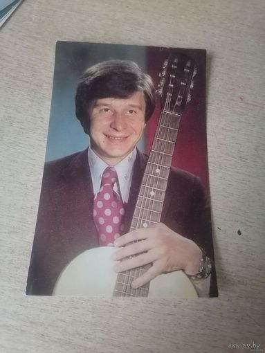 Актер. Сергей Гурзо