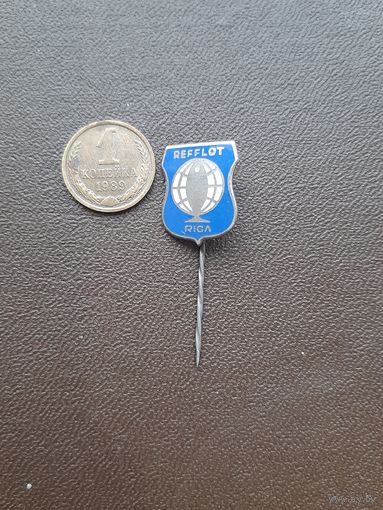 Значок тяжелый Речфлот Рига