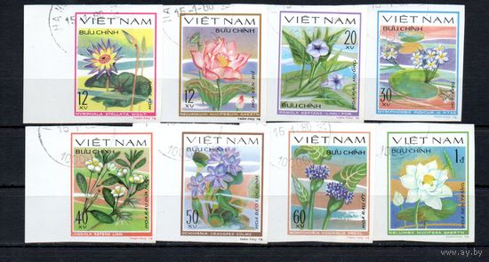 Лилии Вьетнам 1980 год серия из 8 марок