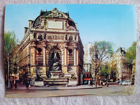 Франция, Париж. Фонтан Сен-Мишель