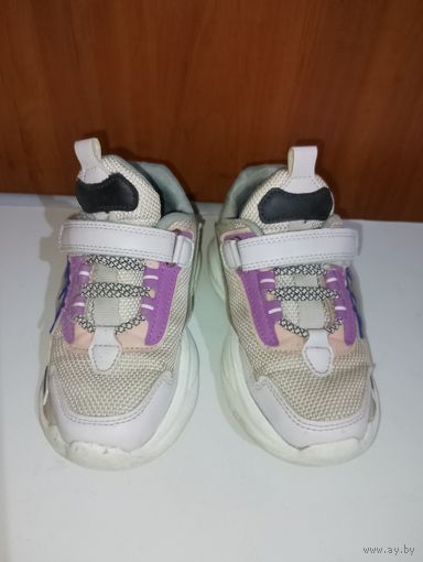 Кроссовки детские р.30