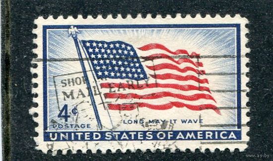 США. 100 лет американскому флагу