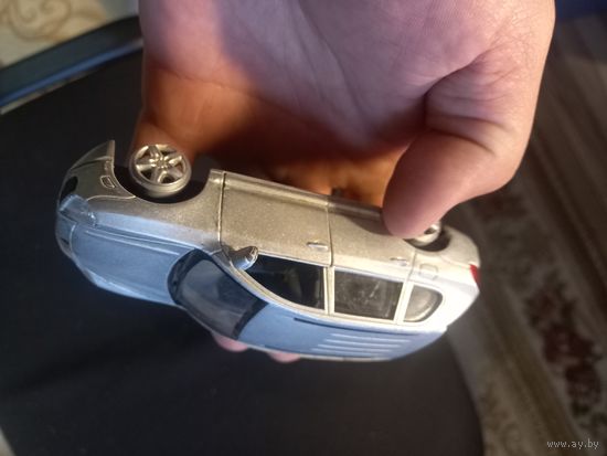 Модель автомобиля 1/39 Porsche Cayenne