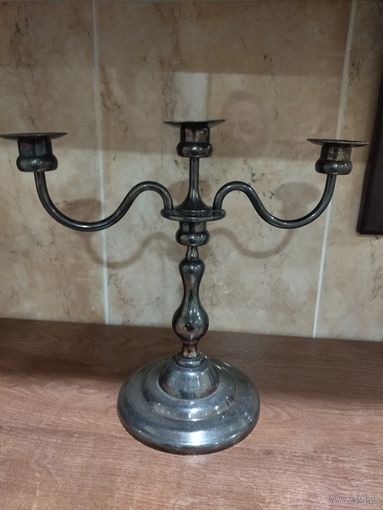 Подсвечник