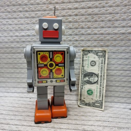 Заводная механическая игрушка Шагающий робот ЛЗМ СССР Редкость.
