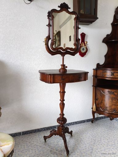 Антикварный Столик для Бритья / Туалетный Столик в стиле Рококо, Франция начало ХХ века.