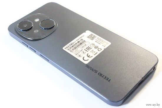 Телефон Tecno Spark Go 1 4GB/128GB (черный)