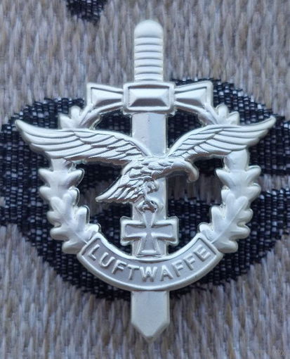 Бавария. Мечь и орел. Для реконструкторов и съёмках в кино. Дополнение музейной выставки. Предложи свою цену или обмен!