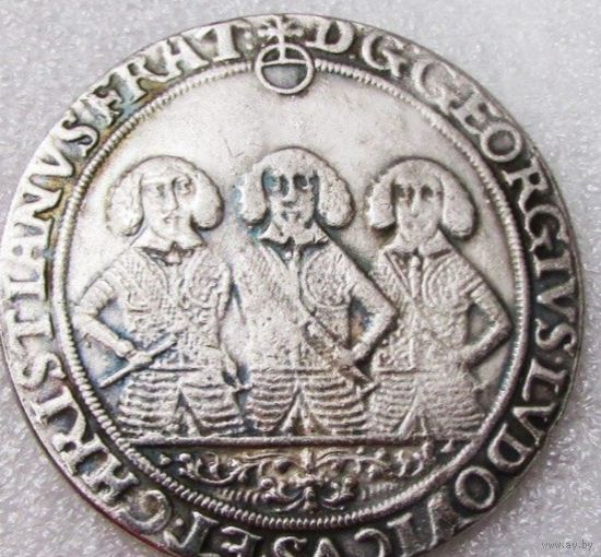 Бжегское княжество (Силезия) 1 талер 1657 года Братья-соправители Кристиан, Георг и Людвиг