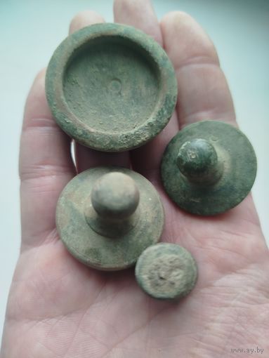 4 весовые гирьки