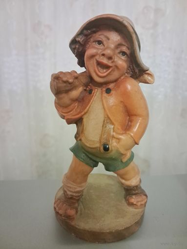 Деревянная статуэтка .Германия