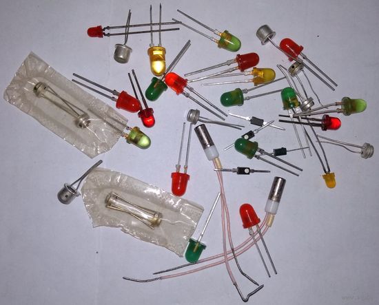 Свето-фотодиоды. Все на фото. Одним лотом.