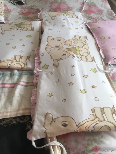 Шторки для детской кроватки