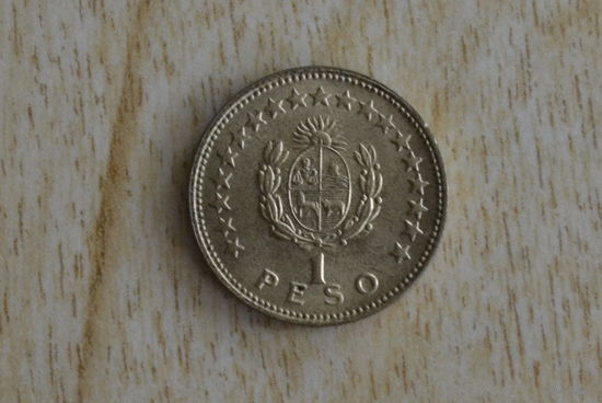 Уругвай 1 песо 1965
