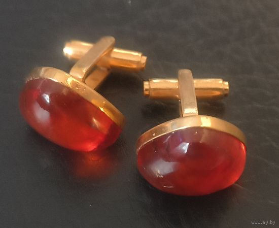 Запонки СССР. Янтарь, клеймо 4 ЯК. Калининград 1974 г.