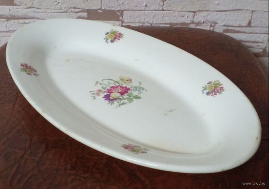 Блюдо для рыбы (селедочница). СССР. Конаковский фаянсовый завод им. Калинина (Конаково). 1962-1974 гг.