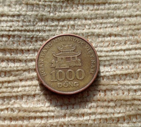 Werty71 Вьетнам 1000 Донг 2003 Храм Воды