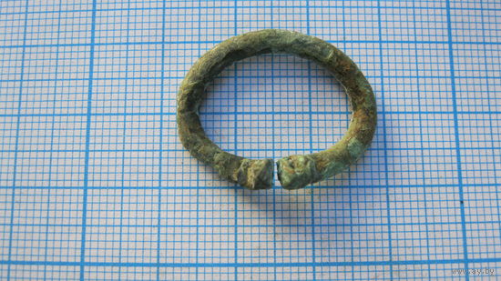 Фибула. Бронза, литье.