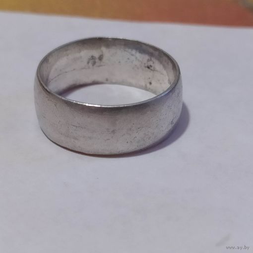Большое кольцо серебряное царское 84 пр и клеймо,  6,15 г, 19 р-р, толщина 9 мм