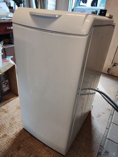 Стиральная машина indesit б/у. ТОРГ!