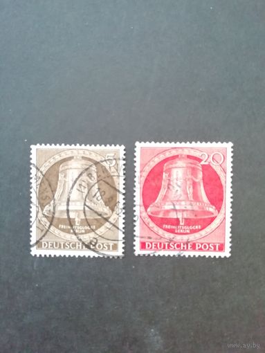Западный Берлин 1953 Две марки из серии "Колокол Свободы на башне ратуши Шёнеберг" (гашеные без клея) Mi.101,103 каталог 5.30 евро