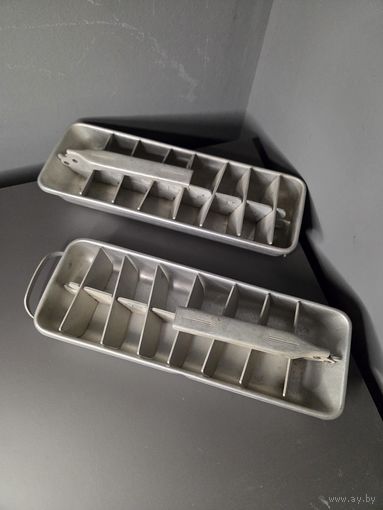Форма для льда 60-е гг. 2шт в лоте
