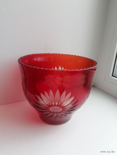Салатник или Ваза - Красное стекло СССР лот 798 об