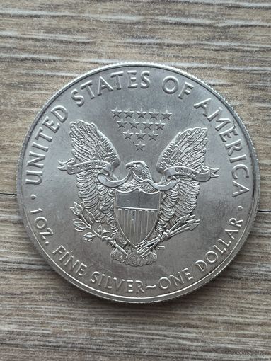 Монета США Серебряный орел номиналом 1 доллар