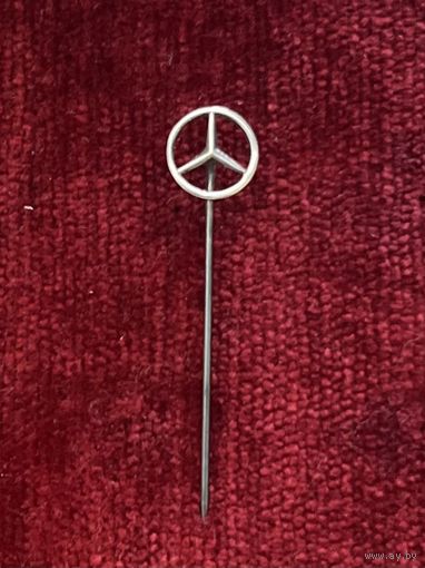 Логотип Mercedes