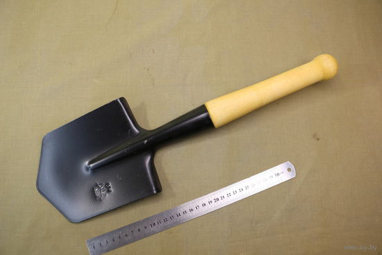 Сапёрная лопата, новая. Распродажа коллекции вещей. С РУБЛЯ! АУКЦИОН!