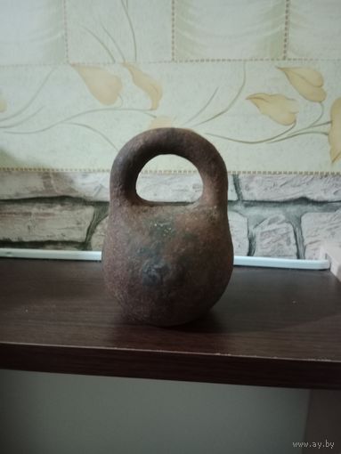 Гиря весовая старинная 2 кг.