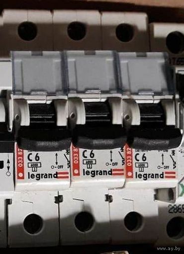 Автоматический выключатель LeGrand C6 033-82 1-полюс