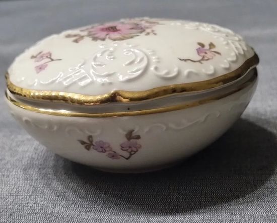 Винтажная фарфоровая шкатулка от Zeh, Scherzer & Co.