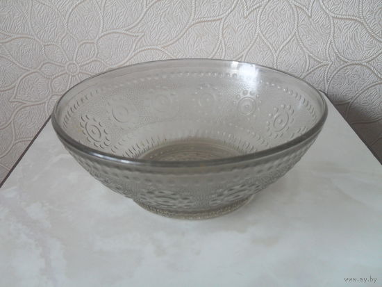 Ваза, салатница.