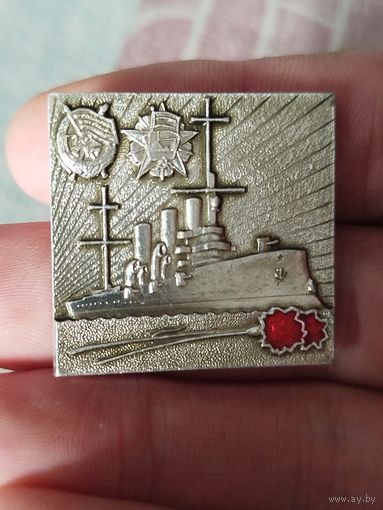 Корабль,крупный